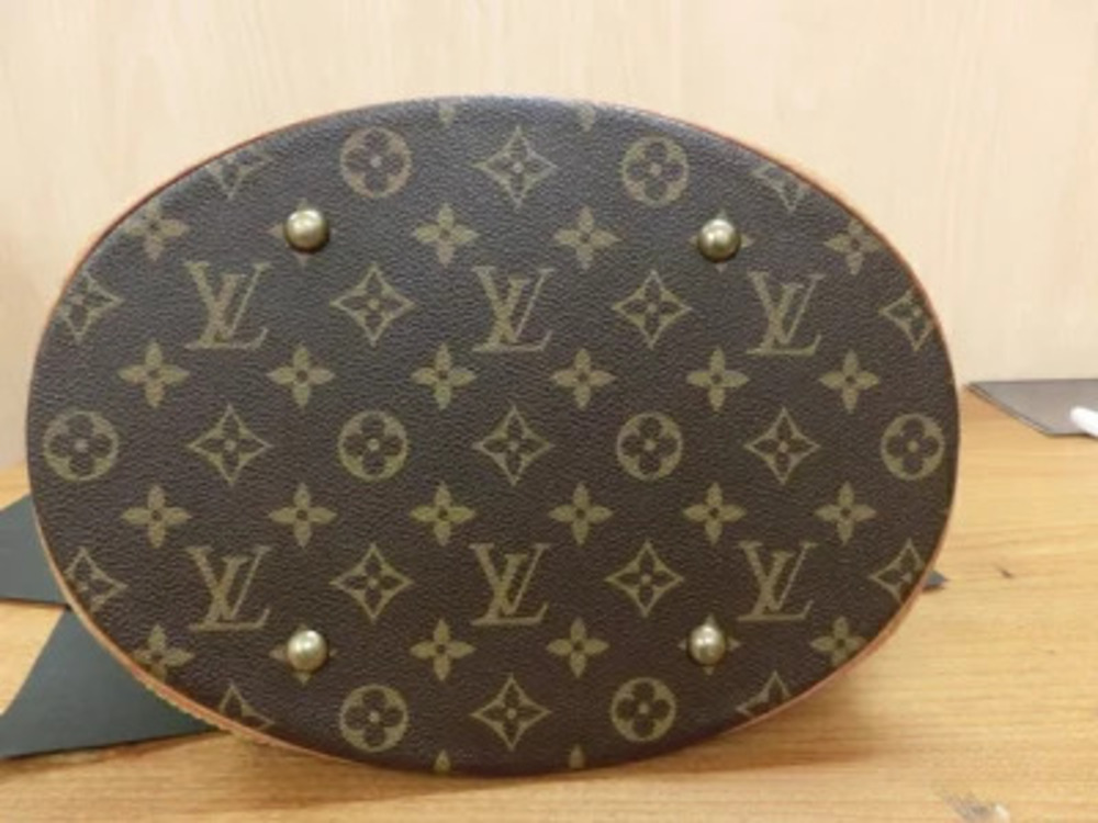 Louis Vuitton Bucket Monogram Shoulder Bag Tote - Picture 3 of 6